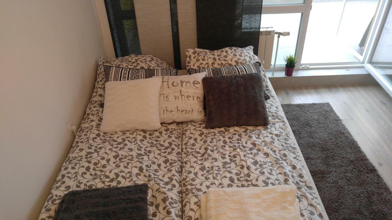 Modern Apartment Sofia Center Dış mekan fotoğraf